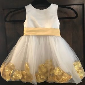 Flower girl dress